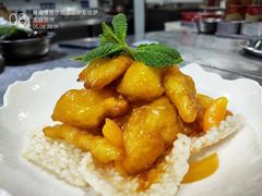 -俭寨大盘鸡·手抓肉·烧烤新疆菜(乌苏路店)