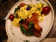 -HIGH FIVE哈福手工汉堡(桂林路店)