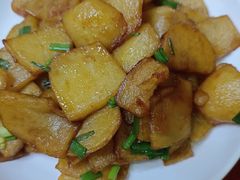 -芦茨金富饭庄·25年老字号·专做稻草鸡