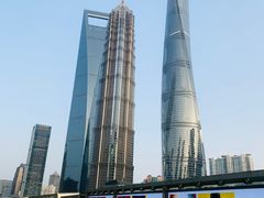 -陆家嘴空中步行连廊