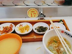 -乡党臊子面(丰庆公园店)