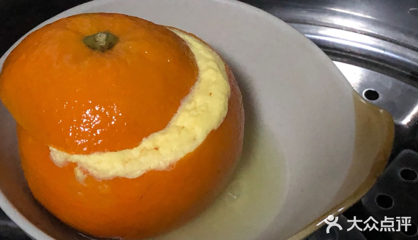 吃起来很清甜,橘子味的鸡蛋,比较特别