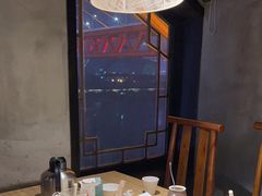 -嫩芽·重庆菜馆(十八梯露台观景店)