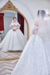 -艾朵婚纱