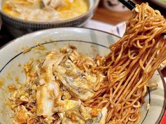 -蟹黄鱼·海派深夜面馆(巨鹿路店)