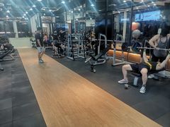 -豪逸健体(中骏广场店)