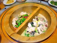 -滇香肴·云南菜蒸汽石锅鱼(云南北路店)