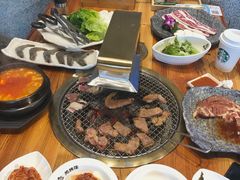 -万兴佳烤肉·长白山老味道(宏泰广场店)