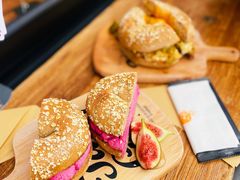 -Catch Bagel(芳草地店)