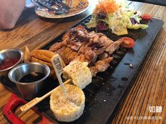 -I HOLIC艾豪丽披萨(KKone店)