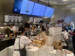 -奈雪的茶(市百一店)
