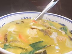 -窄巷子陕菜馆·地道陕西菜(粉巷店)