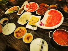-云中捞高空旋转餐厅(商茂世纪广场店)
