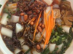 -湖泉水云间餐厅·弥勒地道菜(B座店)