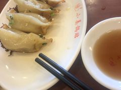 -小姜锅贴(凤凰街店)
