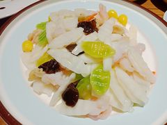 荷塘小炒-湖畔鲁菜·二十年老字号餐厅(大明湖店)