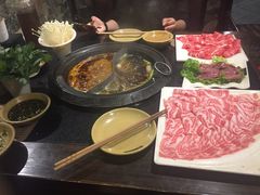 -唇辣号重庆老火锅(燕郊鑫乐汇店)