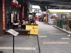 -江燕路万科里