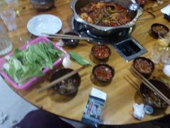 -苗家恒灵酸汤鱼-跳水牛肉连锁店(凯里总店)