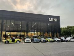 -上海普陀宝诚MINI4S店(红柳路店)
