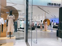 -URBAN REVIVO(七宝领展广场店)