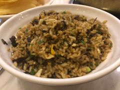 鸡蛋芽菜炒饭-食潮汕头鲜牛馆(望京保利店)