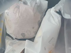 -华莱士·全鸡汉堡(财经学院店)