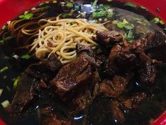 -小龙大肉面馆