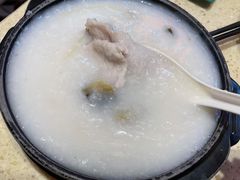 皮蛋瘦肉粥-明腾壹间茶餐厅(新都会花园广场店)