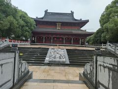 -绳金塔