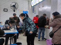 等位区-德华开元米粉(五分店)