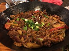 -富正毅三下锅·湘西韵味(天门山索道店)
