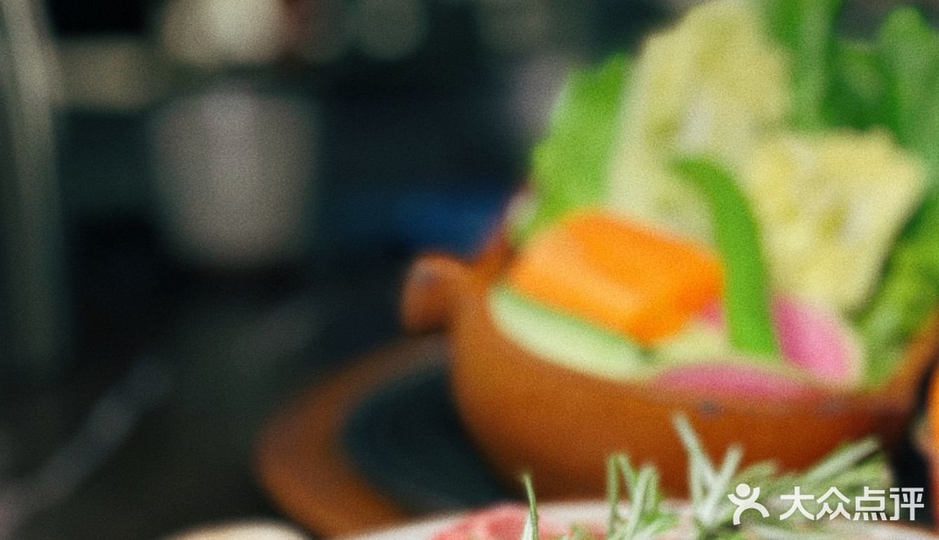 魔都探店！可以吃到伊比利亚黑毛猪的韩料天花板GIN PORK