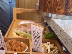 -阿婆情腊排骨火锅(金虹路店)