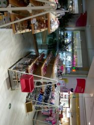 点击看大图 -孩子王(金茂汇店)