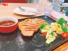 -必胜客(阿罗海店)