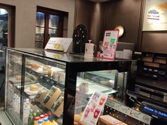 -星巴克臻选(上海今潮8弄店)