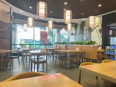 -裕记烧腊连锁餐饮(国商分店)