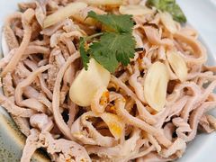 腊八蒜泡羊肚-巴依老爷新疆美食(工体旗舰店)