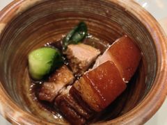 荷夹东坡肉-杭州西湖柳莺里酒店·闻莺厅