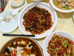 -笨罗卜浏阳菜馆(龙华鹏润达店)