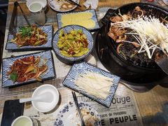 -燚店·铁板鱼蛙·烤肉·烤串(北新桥店)