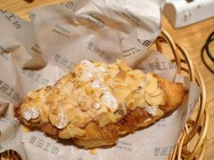 -麦田工坊(月湖店)