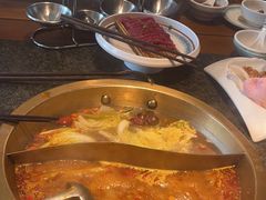 -小天鹅火锅·一线江景洪鼎旗舰店(洪崖洞店)