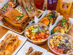 -八一好吃街·高品美食广场