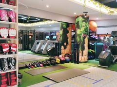 -hot up 健身工作室