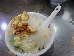 艇仔粥-银记肠粉(文昌北路店)