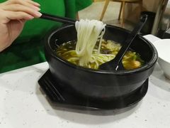 -官人桥番茄米线(温江行署店)
