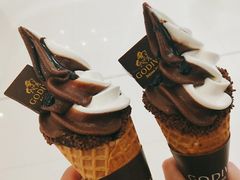 香草黑巧双重口味-GODIVA(恒隆广场店)