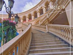 -王府井奥莱临潼小镇(临潼店)